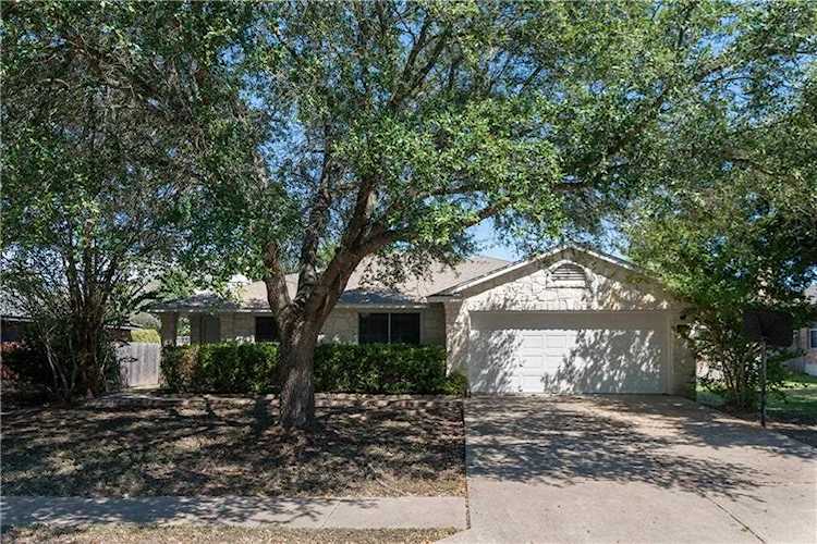 1211 Leah LN Round Rock, TX 78665