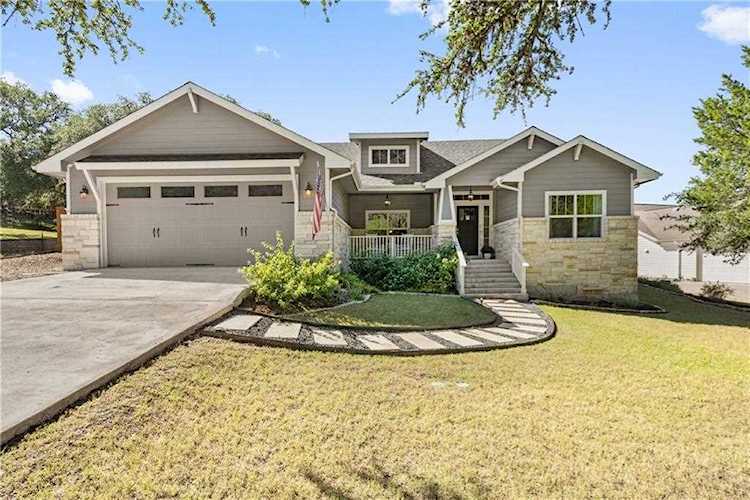 22306 Briarcliff DR Spicewood, TX 78669
