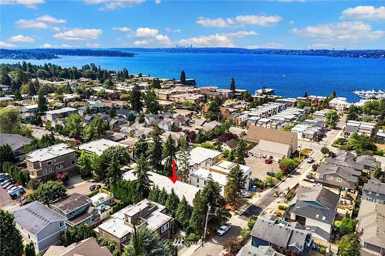 350 4th Ave S #3 Kirkland, WA 98033