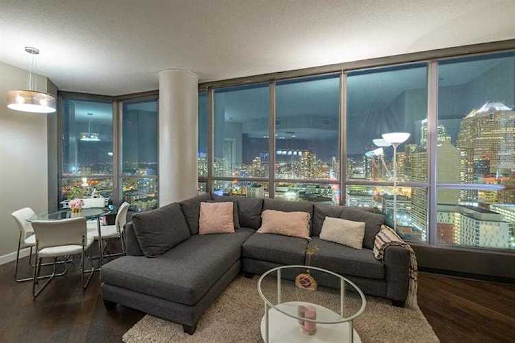 225 11 Ave SE #2510 Calgary, AB T2G 0G3