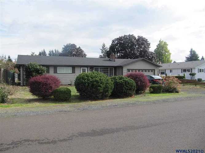 4652 Coloma Dr Salem, OR 97302