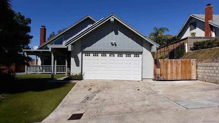 125 Meadowlark Ave. Chula Vista, CA 91911