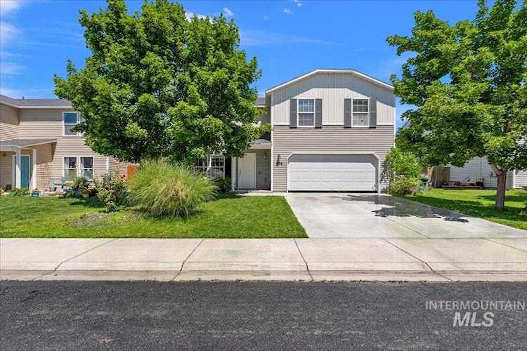 436 E Rose Lake Dr Middleton, ID 83644