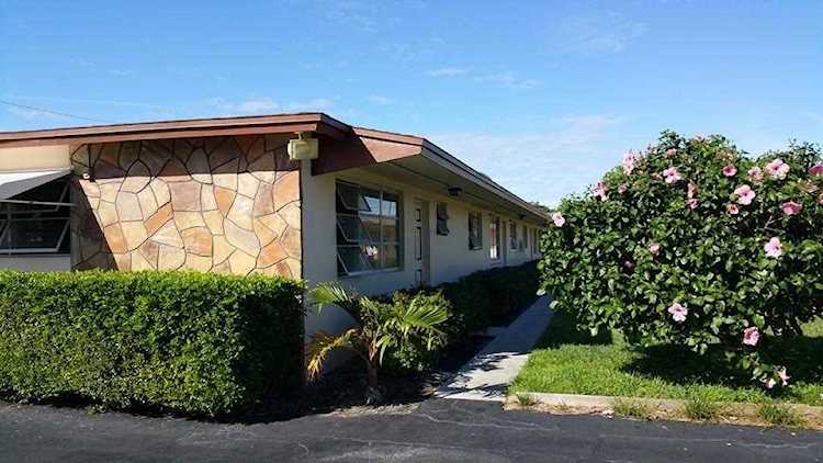 2439 Polk St #2 Hollywood, FL 33020