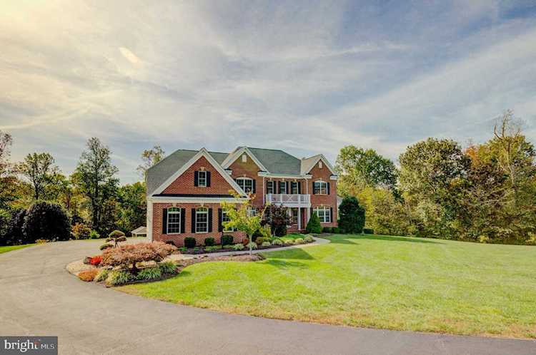 42877 Appaloosa Trail Ct Chantilly, VA 20152 | MLS® VALO2000319 Photo 1