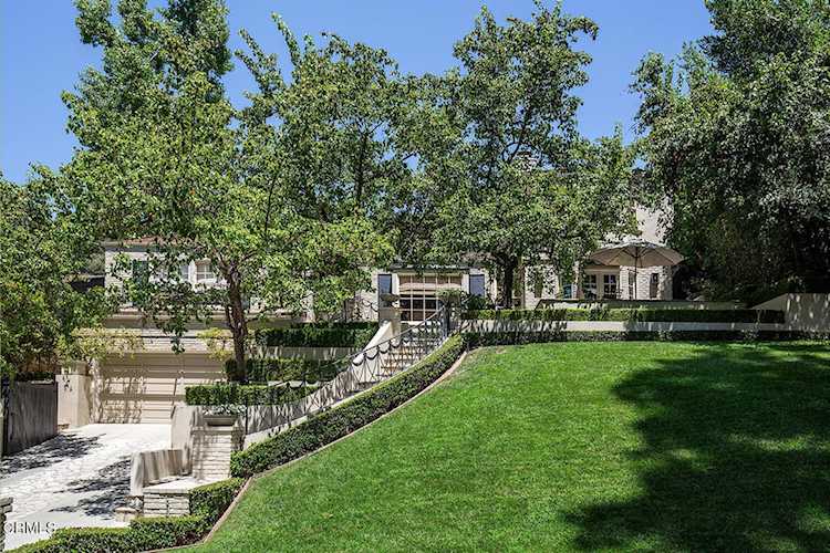 1003 Hillside Terrace Pasadena, CA 91105