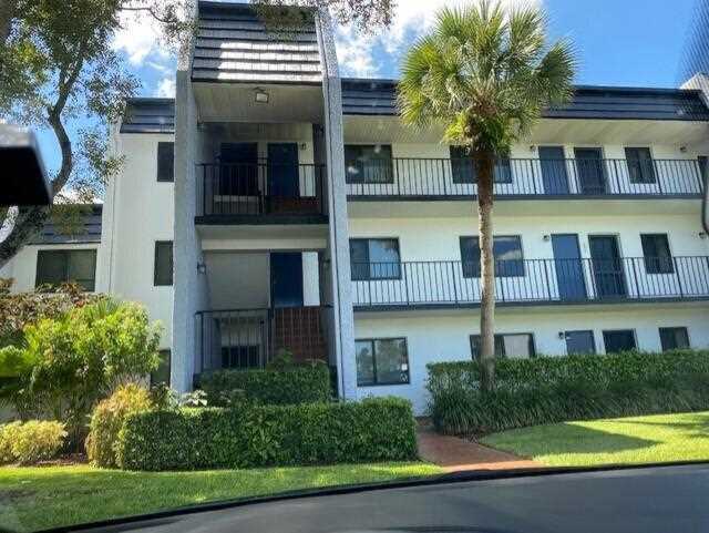 4278 D Este Court #301 Lake Worth Beach, FL 33467