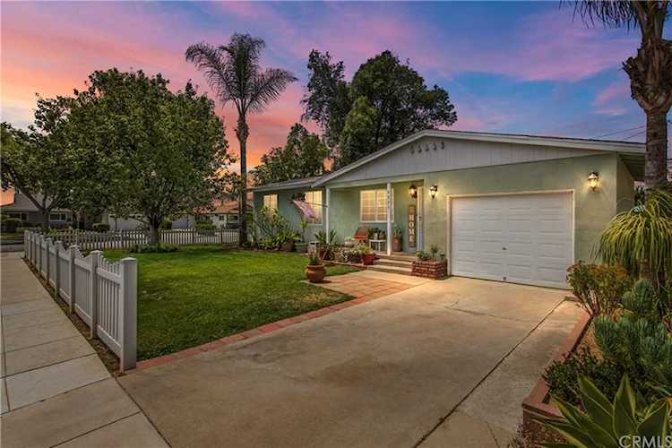 4895 Sunnyside Drive Riverside, CA 92506 | MLS IV21122608 Photo 1