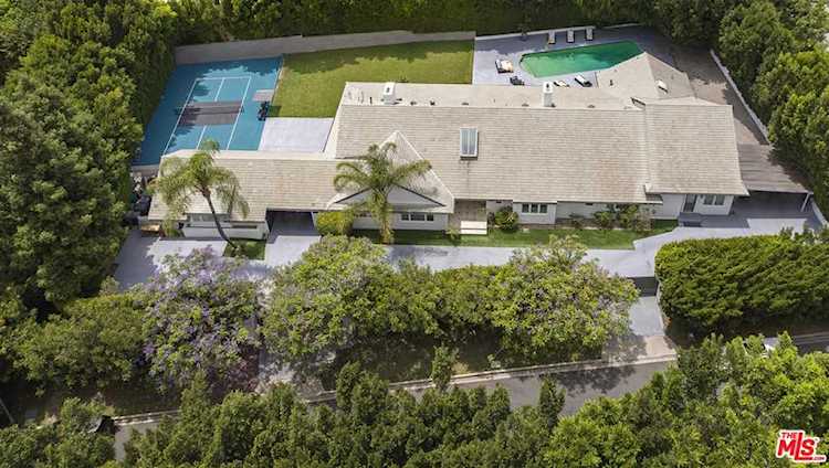 1071 Laurel Way Beverly Hills, CA 90210