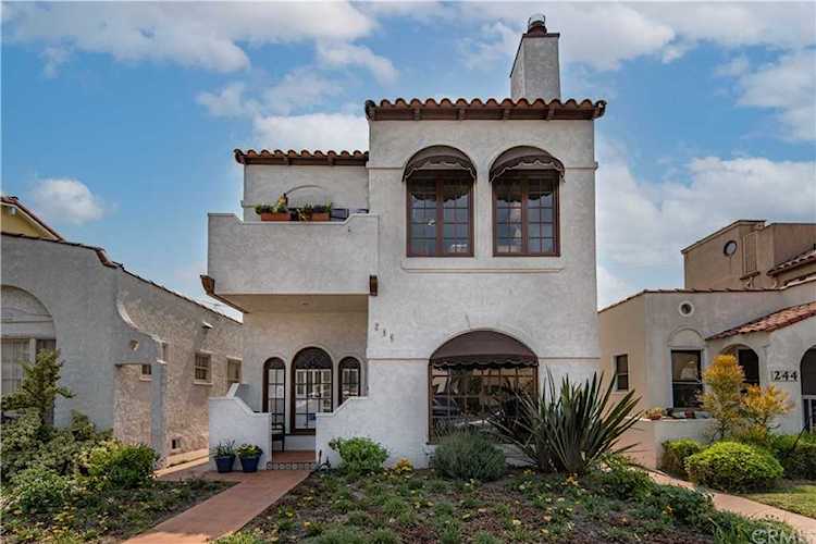 246 Corona Ave Long Beach, CA 90803