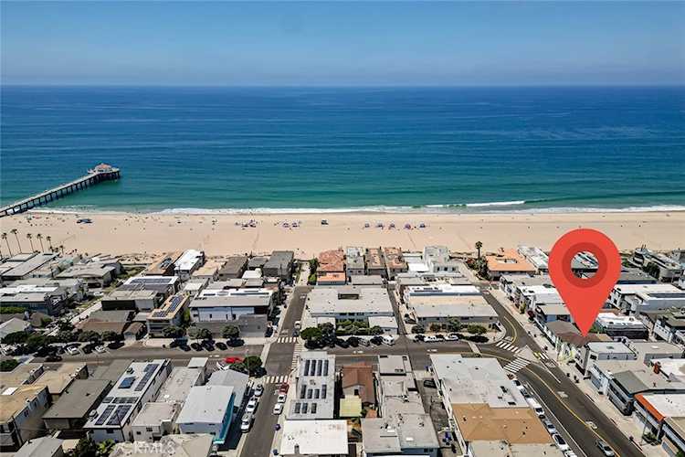 201 15th St Manhattan Beach, CA 90266