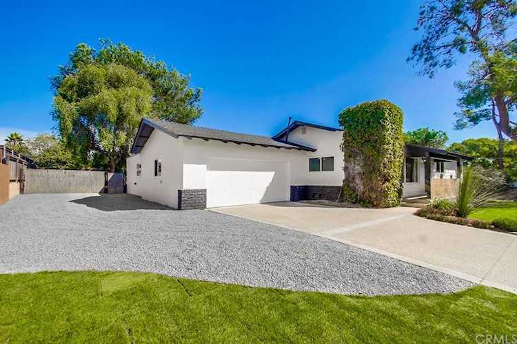 15237 Hilltop Circle Poway, CA 92064