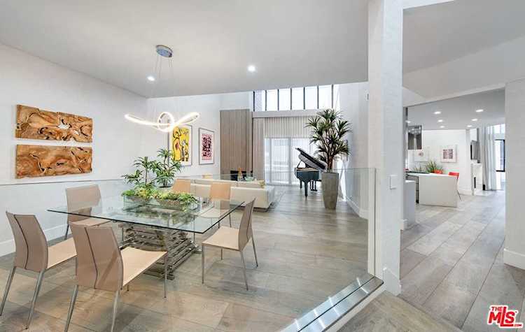 11808 Dorothy St #307 Los Angeles, CA 90049