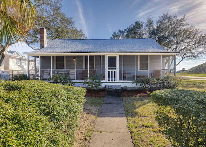 1307 Middle St Sullivans Island, SC 29482