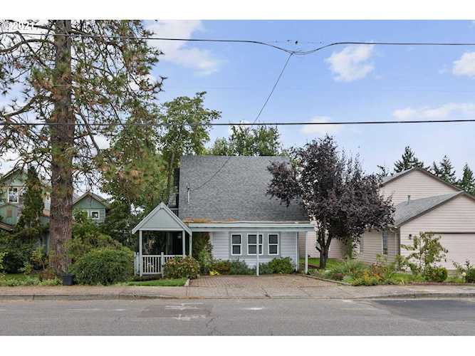 4187 NE Monroe Ave Salem, OR 97301