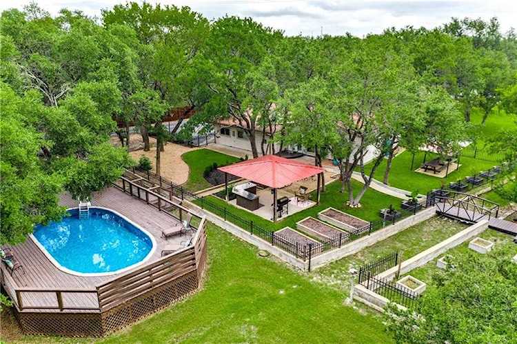 605 Marquis LN Cedar Park, TX 78613