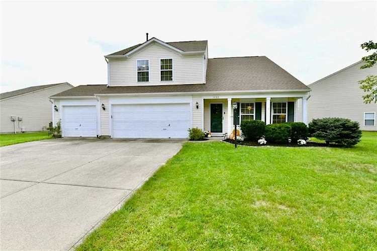 14183 Chapelwood Ln Fishers, IN 46037 | MLS 21819349 Photo 1