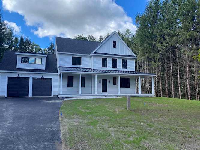 7 Sandy Point Rd Stratham, NH 03885