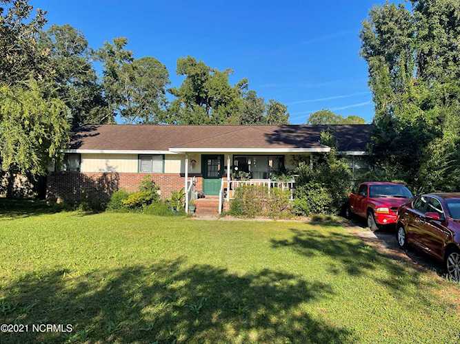 2413 Westminister Way Wilmington, NC 28405