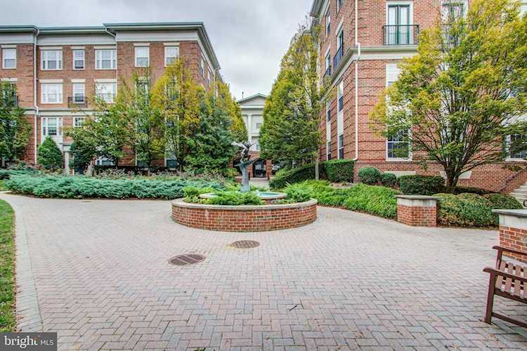 31 Booth #B54 Gaithersburg, MD 20878 | MLS® MDMC2001481 Photo 1