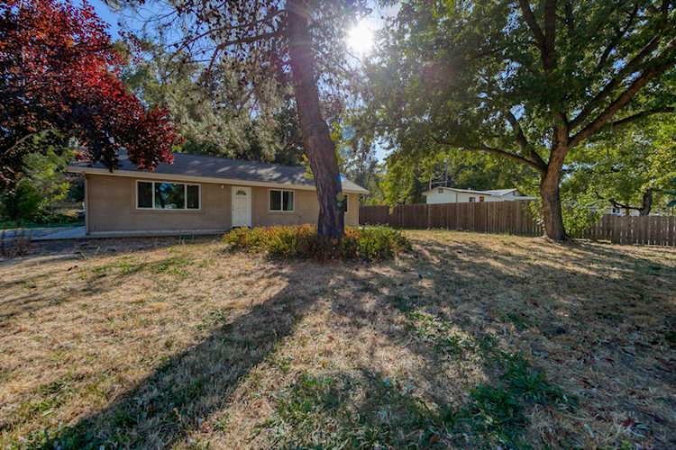 19660 Broadhurst Rd Cottonwood, CA 96022