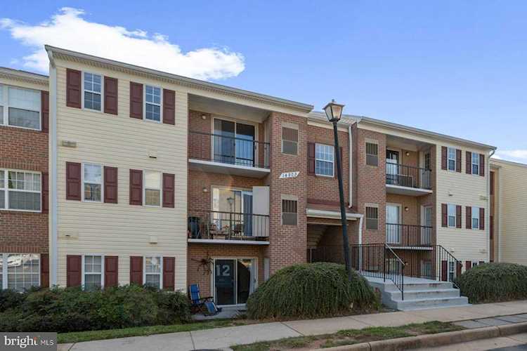 14803 Rydell #301 Centreville, VA 20121