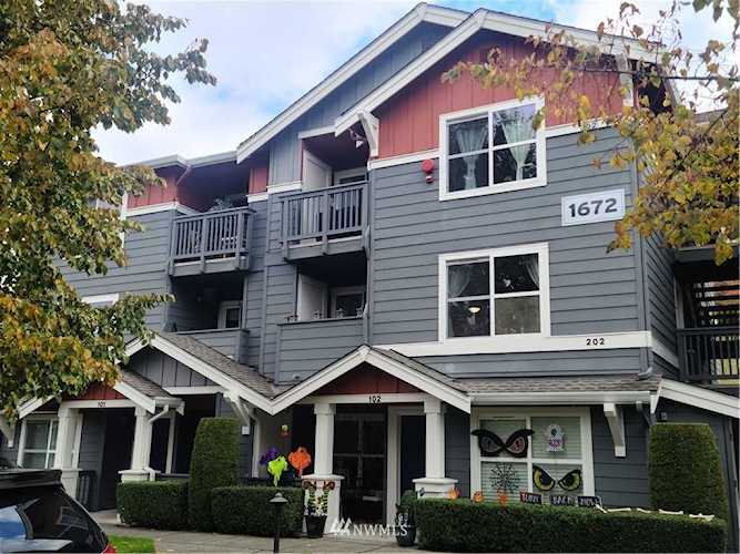 1672 25th Place NE #202 Issaquah, WA 98029