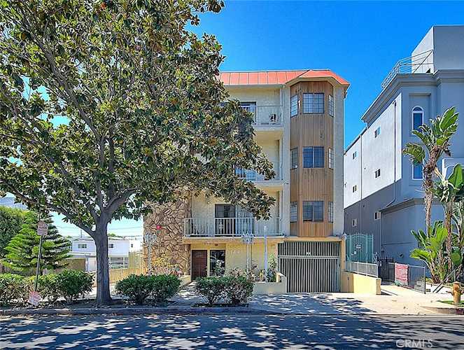 1441 Federal Ave #201 Los Angeles, CA 90025
