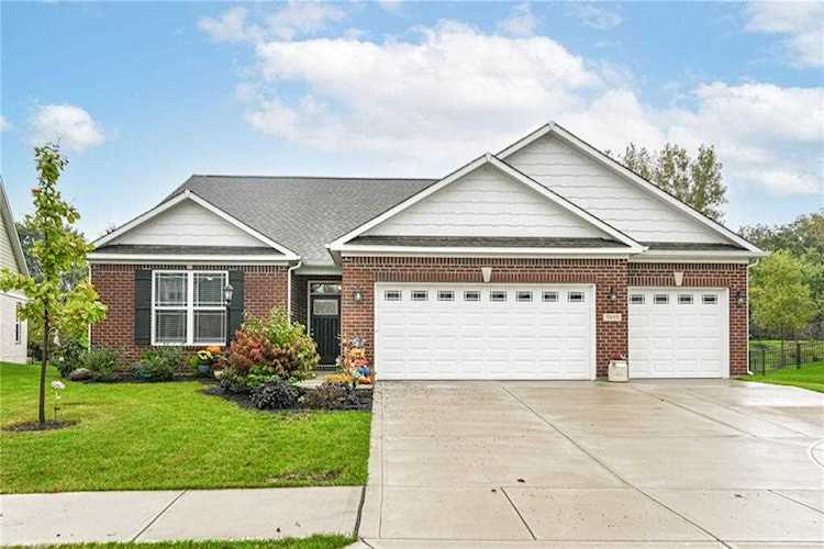 7435 Doyal Dr Whitestown, IN 46075
