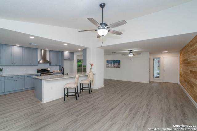 9450 Brushy Pt San Antonio, TX 78250