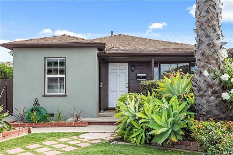5030 W 130th St Hawthorne, CA 90250