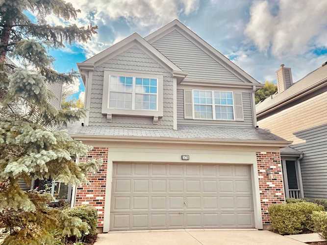 378 Bentley Place Buffalo Grove, IL 60089
