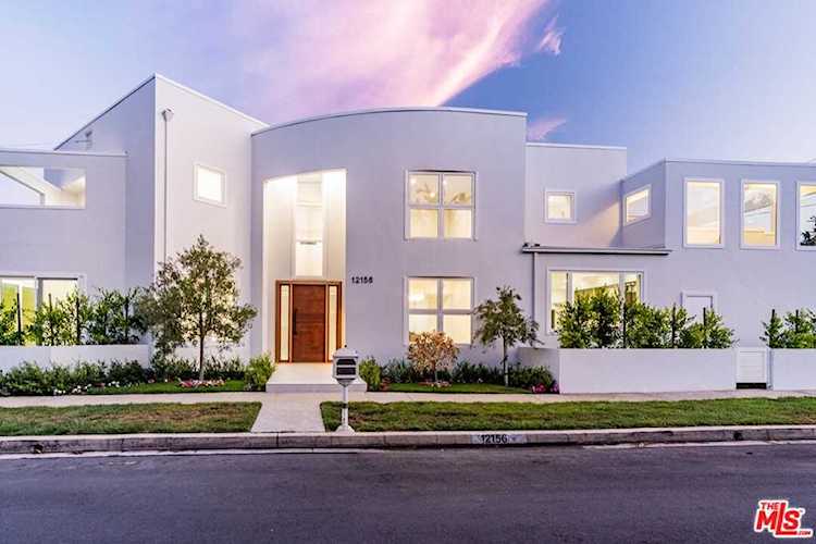 12156 Leven Ln Los Angeles, CA 90049