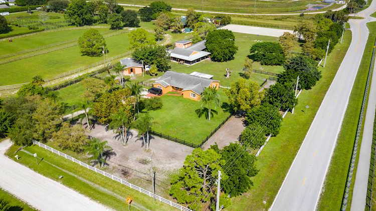 16031 Rustic Road Wellington, FL 33470