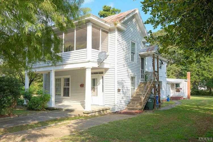 207 S Oakum Street Edenton, NC 27932