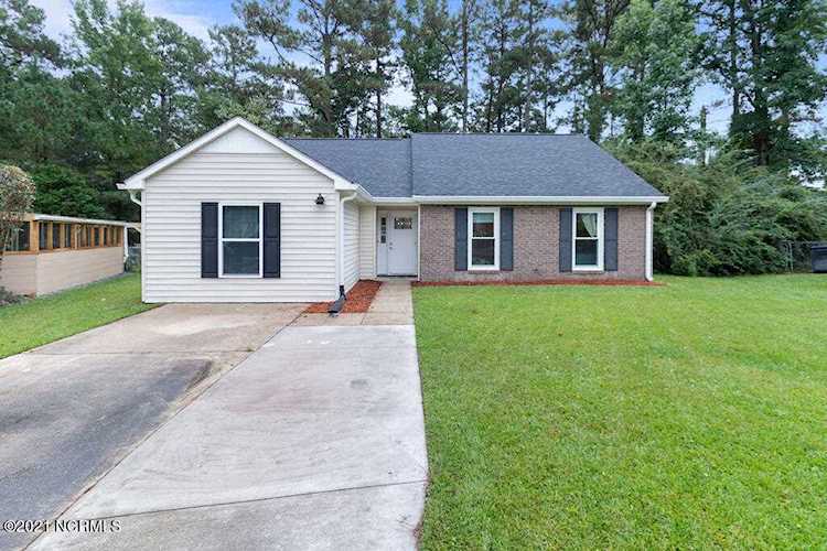 115 Tiffany Place Jacksonville, NC 28546 | MLS 100295393 Photo 1