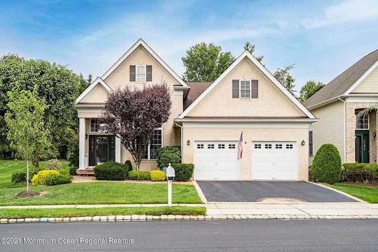 62 Turnberry Dr Monroe, NJ 08831