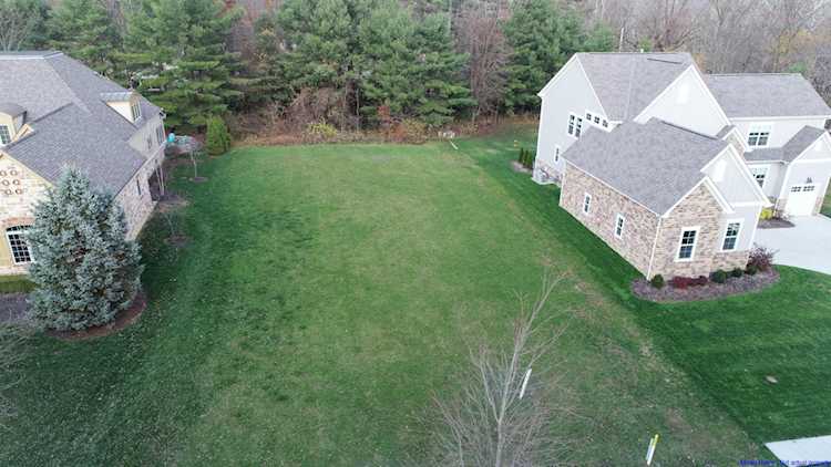 179 Stonegate Circle Gahanna, OH 43230 | MLS 221041196 - Franklin Photo 1