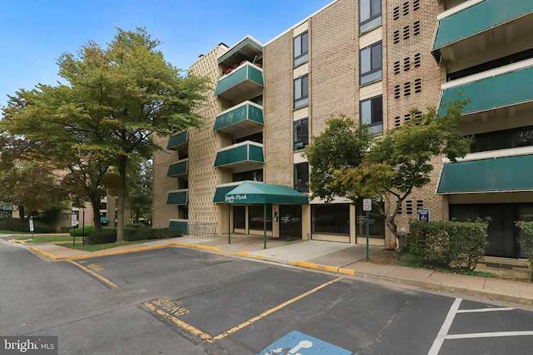 6137 Leesburg Pike #103 Falls Church, VA 22041
