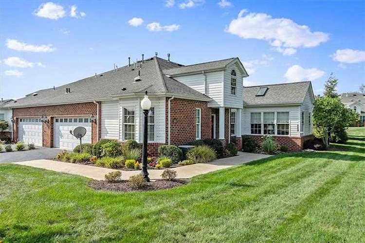 2601 Eloquent Ln Valencia, PA 16059