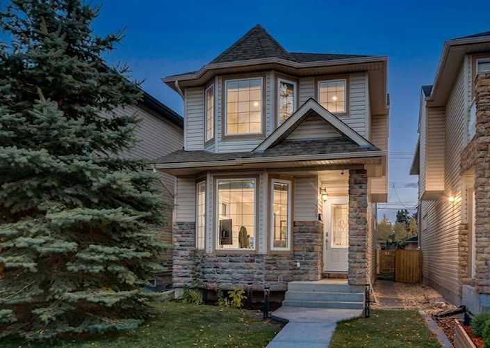 509 17 Ave NW Calgary, AB T2M 0N4
