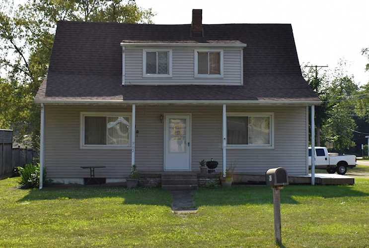 902 S Cook St Barrington, IL 60010
