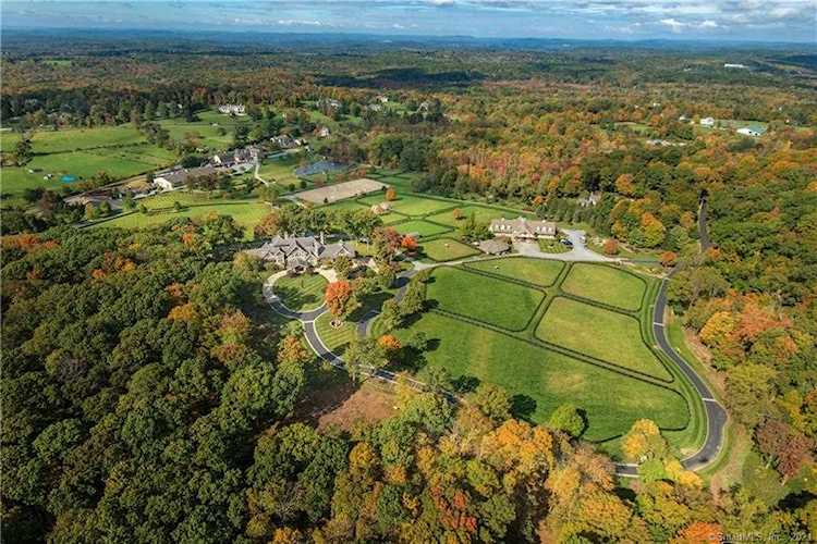 7-11 Old Stagecoach Road Ridgefield, CT 06877