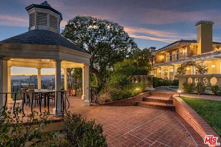 5603 Amorita Place Woodland Hills, CA 91367
