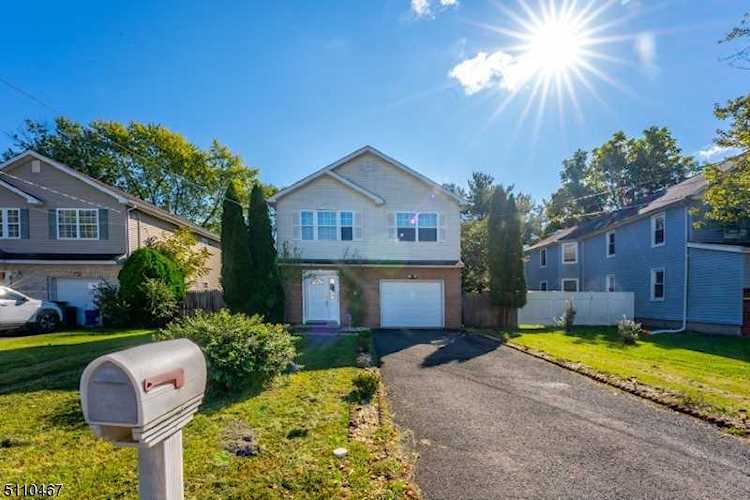 2402 Hamlette Pl Scotch Plains Twp., NJ 07076
