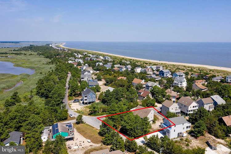 17 California Ave Milton, DE 19968