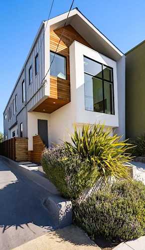 668 43Rd Street Oakland, CA 94609