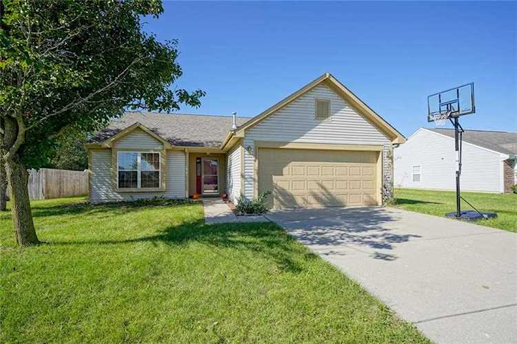 822 Seabreeze Dr Avon, IN 46123