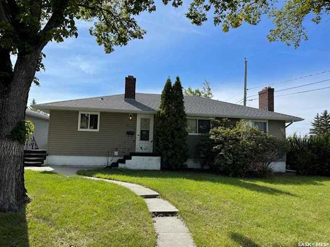 3000 Kings Rd Regina, SK S4S 2H6