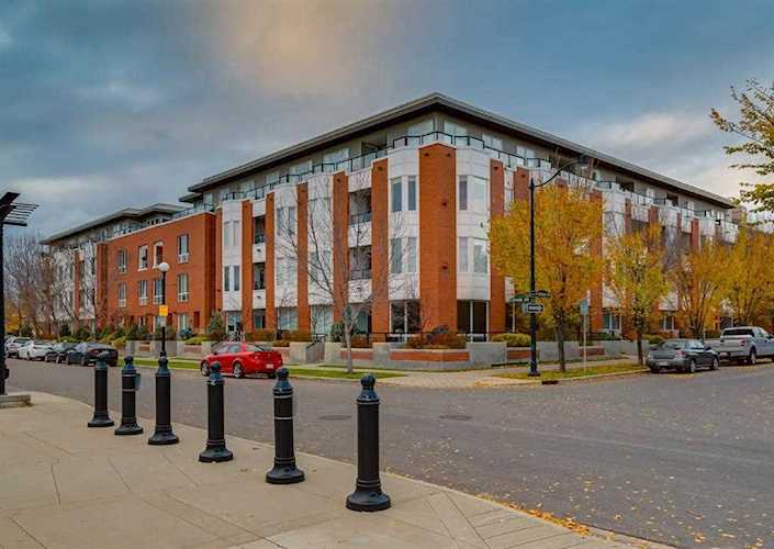 880 Centre Ave NE #409 Calgary, AB T2E 9C3